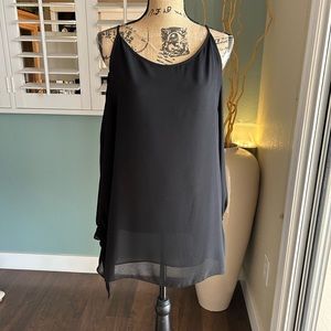 Max Studio cold shoulder Top